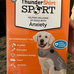 ThunderShirt SPORT Anxiety vest